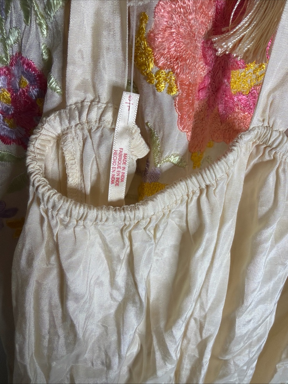 Free people Full Bloom Colorful Embroidered Handkerchief Hem Tunic top L - Picture 11 of 11